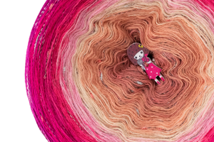Fuchsia Bloom Parade WJ5C