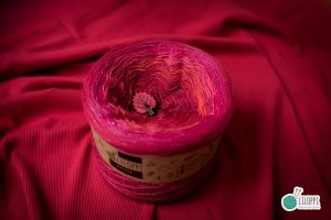 NEON FLOWER MOTH - MB12