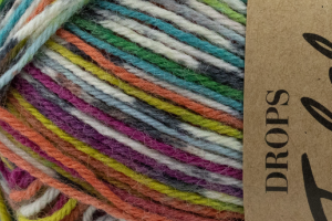 DROPS Fabel Print - fantasy land 920