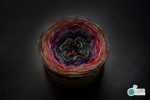 OBSIDIAN BLOOM MOTH - MB17